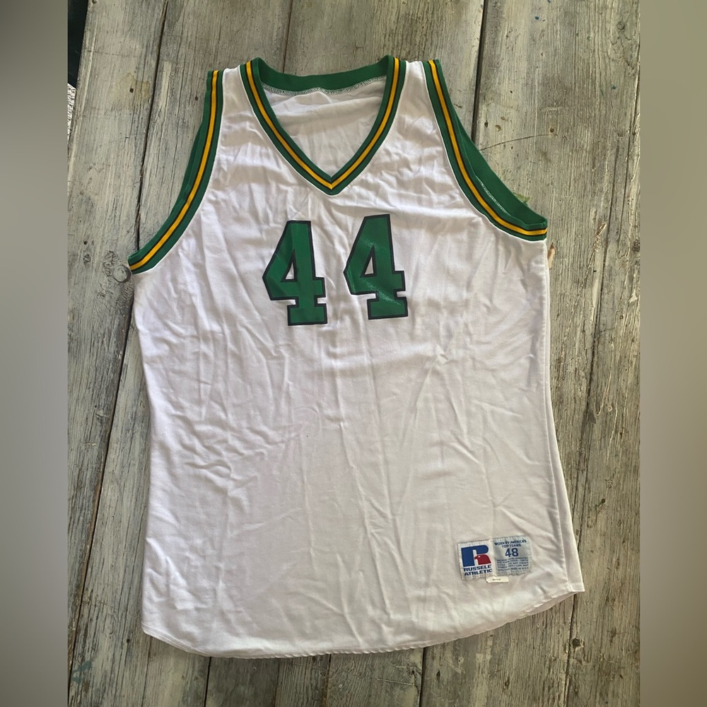 🏀⛹🏻Russel nylon jersey. Basketball. Like Jerry West  “Mr Clutch” Hall of Famer.